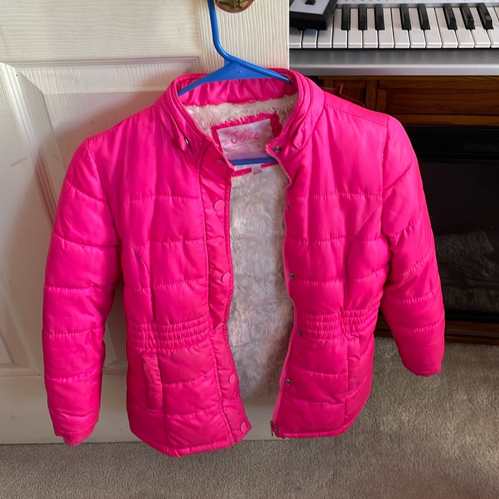 Girls coat pink size 8/10 good condition